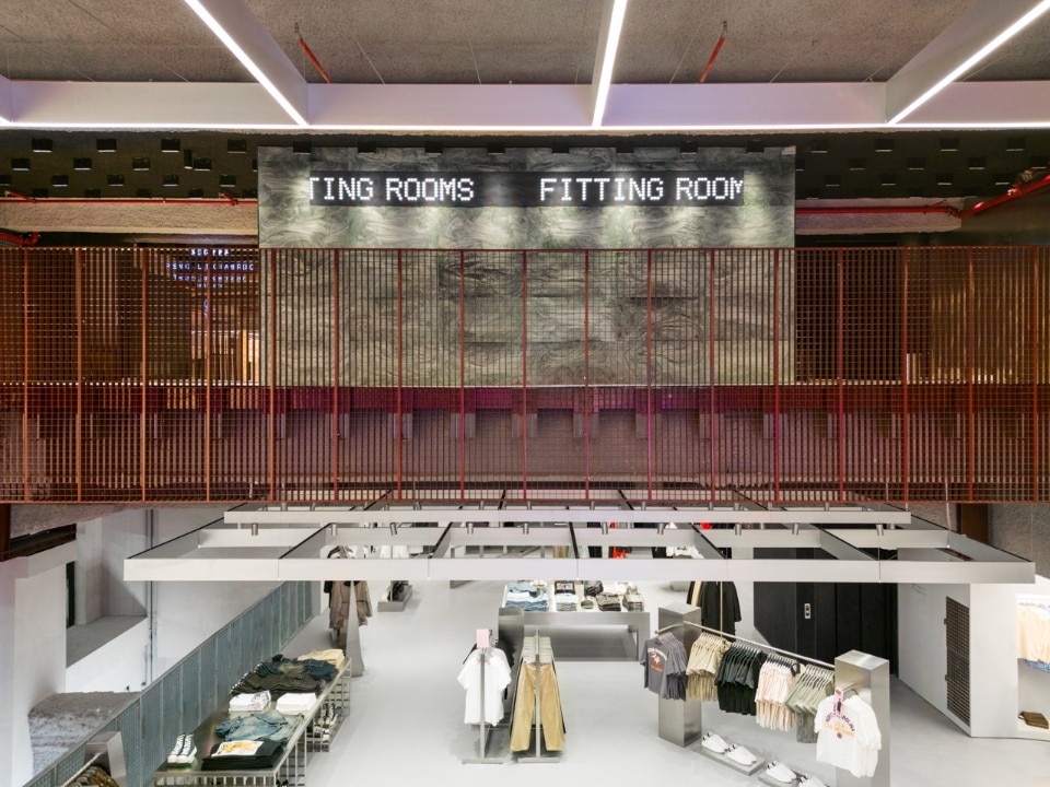 New Bershka flagship store in Milan is designed by OMA Domus